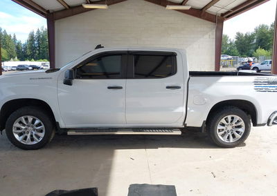 2021 Chevrolet Silverado 1500 2wd  Short Bed Custom, daño Frontal derecho, Iaai lote 45482066, foto 15 de 17