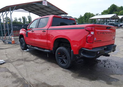 2020 Chevrolet Silverado 1500 4wd  Short Bed Custom Trail Boss, daño Frontal, Iaai lote 45297325, foto 3 de 16