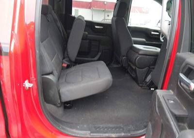 2020 Chevrolet Silverado 1500 4wd  Short Bed Custom Trail Boss, daño Frontal, Iaai lote 45297325, foto 8 de 16