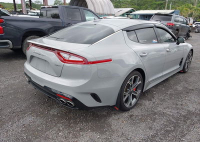 2020 Kia Stinger Gt1, daño Bajos, Iaai lote 44970092, foto 4 de 18