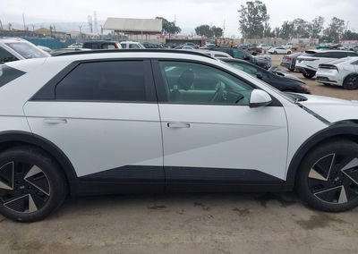 2025 Hyundai Ioniq 5 Sel, Front End damage, Iaai lot 44752713, photo 13 of 16