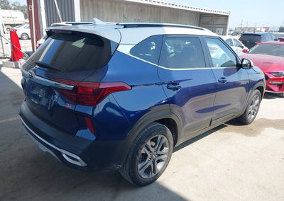 2021 Kia Seltos S, Suspension damage, Iaai lot 45085777, photo 4 of 17