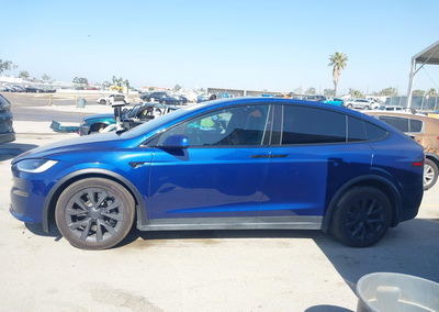 2023 Tesla Model X Dual Motor All-wheel Drive/standard Range, daño Lateral derecho, Iaai lote 45188239, foto 15 de 20