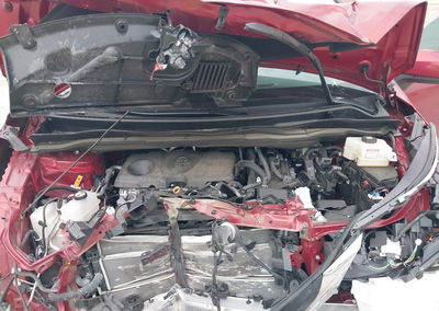 2025 Toyota Sienna Le, daño Frontal, Iaai lote 45374933, foto 10 de 17