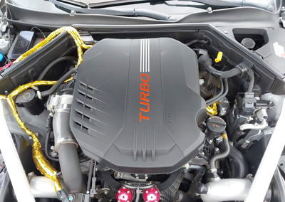 2020 Kia Stinger Gt1, daño Bajos, Iaai lote 44970092, foto 10 de 18
