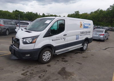 2023 Ford Transit-250, Right Front damage, Iaai lot 45191237, photo 2 of 16