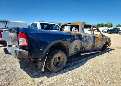 2020 Ram 3500 Tradesman, uszkodzenie: Pożar, Copart lot 48526156, zdjęcie 3 z 12