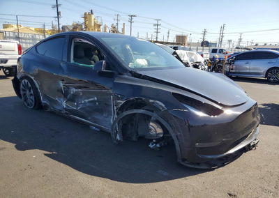 2022 Tesla Model Y, пошкодження: Передня частина, Copart лот 51842816, фото 4 з 15