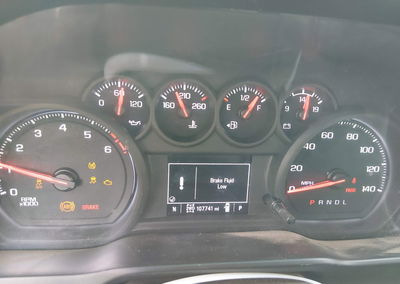 2020 Chevrolet Silverado 1500 4wd  Short Bed Custom Trail Boss, daño Frontal, Iaai lote 45297325, foto 7 de 16