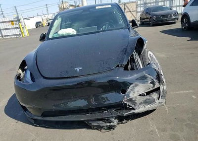 2022 Tesla Model Y, пошкодження: Передня частина, Copart лот 51842816, фото 14 з 15
