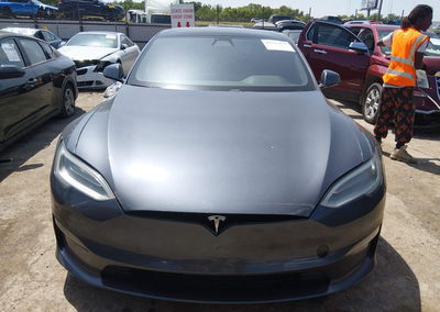 2021 Tesla Model S Long Range Dual Motor All-wheel Drive, daño Mecánico, Iaai lote 45511477, foto 11 de 17