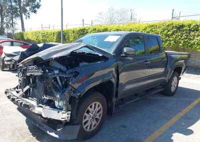 2025 Toyota Tacoma Sr5, daño Front & Rear, Iaai lote 44583839, foto 2 de 20