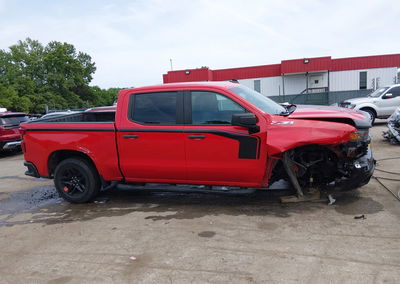 2020 Chevrolet Silverado 1500 4wd  Short Bed Custom Trail Boss, daño Frontal, Iaai lote 45297325, foto 13 de 16