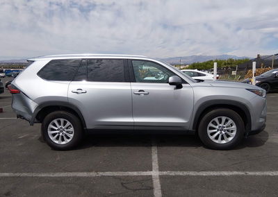 2025 Toyota Grand Highlander Xle, пошкодження: Задня частина, Iaai лот 44961174, фото 14 з 17
