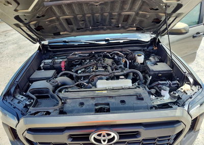 2024 Toyota Tacoma Trd Off-road, Burn - Interior damage, Copart lot 59165556, photo 11 of 12
