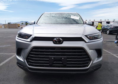 2025 Toyota Grand Highlander Xle, пошкодження: Задня частина, Iaai лот 44961174, фото 13 з 17