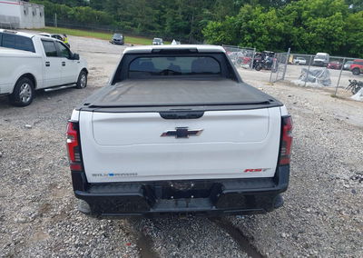 2024 Chevrolet Silverado Ev First-edition Rst 4wd, daño Lateral izquierdo, Iaai lote 45181117, foto 17 de 17