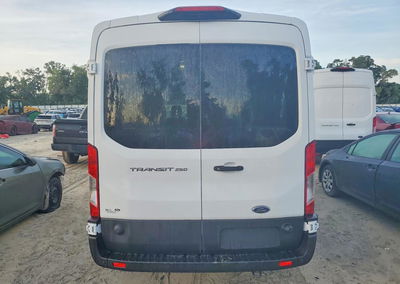 2024 Ford Transit T-250, daño Lateral, Copart lote 55692316, foto 6 de 13