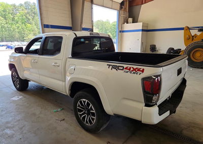 2021 Toyota Tacoma Trd Sport, пошкодження: Звичайний знос, Copart лот 57160566, фото 2 з 12