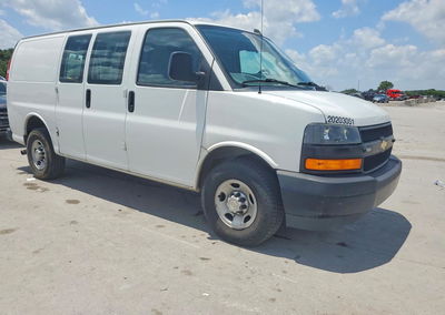 2020 Chevrolet Express 2500 Cargo Delivery Van, пошкодження: Незначні вм’ятини/подряпини, Copart лот 79134625, фото 4 з 13