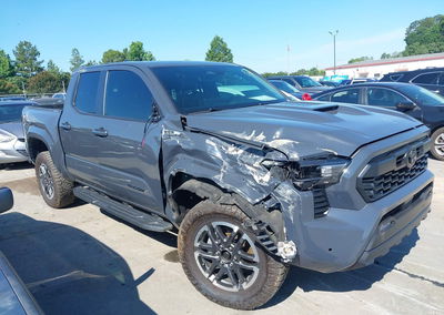 2025 Toyota Tacoma Hybrid Trd Sport 4wd, uszkodzenie: Left & Right Side, Iaai lot 45424348, zdjęcie 13 z 18