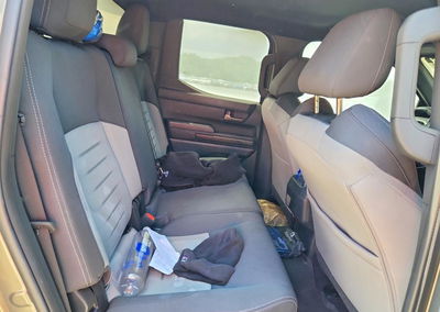2024 Toyota Tacoma Trd Off-road, Burn - Interior damage, Copart lot 59165556, photo 10 of 12