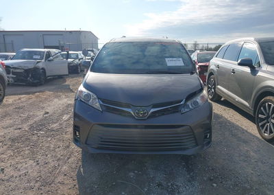 2019 Toyota Sienna Xle 8 Passenger, daño Frontal izquierdo, Iaai lote 44804596, foto 13 de 17