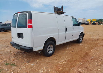 2020 Chevrolet Express Cargo Rwd 2500 Regular Wheelbase Wt, пошкодження: Град, Iaai лот 45318980, фото 4 з 15