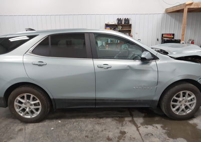2022 Chevrolet Equinox Awd Lt, uszkodzenie: Przód, Iaai lot 45038829, zdjęcie 13 z 16