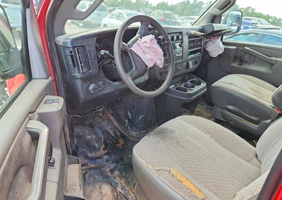 2019 Chevrolet Express G2500, uszkodzenie: Przód, Copart lot 50282906, zdjęcie 8 z 12