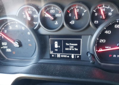 2021 Chevrolet Silverado 1500, daño Frontal derecho, Iaai lote 45069995, foto 15 de 16