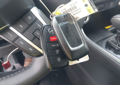 2026 Toyota Grand Highlander Hybrid Limited, uszkodzenie: Przód, Iaai lot 45256712, zdjęcie 11 z 16
