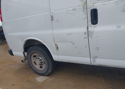 2020 Chevrolet Express Cargo Rwd 2500 Regular Wheelbase Wt, пошкодження: Задня частина, Iaai лот 45600706, фото 6 з 16
