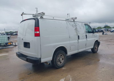 2020 Chevrolet Express Cargo Rwd 2500 Regular Wheelbase Wt, пошкодження: Задня частина, Iaai лот 45600706, фото 4 з 16