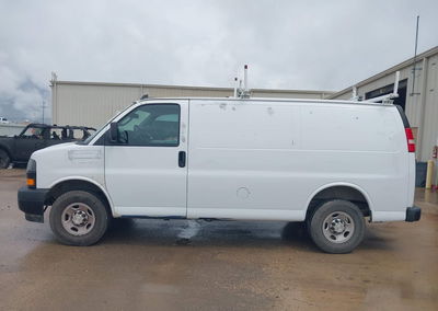 2020 Chevrolet Express Cargo Rwd 2500 Regular Wheelbase Wt, пошкодження: Задня частина, Iaai лот 45600706, фото 14 з 16