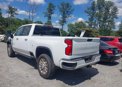 2024 Chevrolet Silverado 2500hd 4wd  Standard Bed Ltz, daño Frontal, Iaai lote 45412817, foto 3 de 16