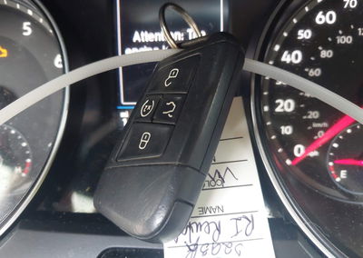 2019 Volkswagen Atlas 3.6l V6 Se W/technology, daño Lateral derecho, Iaai lote 44907917, foto 11 de 17