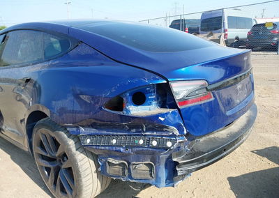 2022 Tesla Model S Dual Motor All-wheel Drive, uszkodzenie: Lewy tył, Iaai lot 45537385, zdjęcie 6 z 20