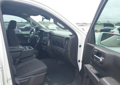 2022 Chevrolet Silverado 1500 Ltd 2wd  Short Bed Custom, uszkodzenie: Tył, Iaai lot 45298423, zdjęcie 5 z 16