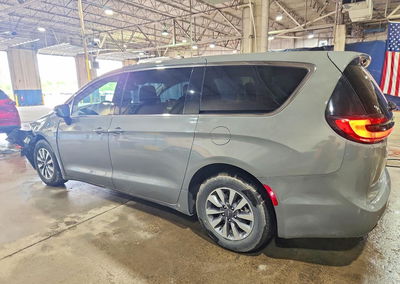 2023 Chrysler Pacifica Hybrid Touring L, Front End damage, Copart lot 58366926, photo 2 of 14