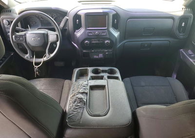 2020 Chevrolet Silverado K1500 Custom, daño Frontal, Copart lote 60058586, foto 8 de 13