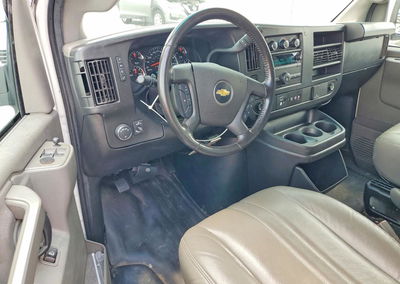 2022 Chevrolet Express G2500, пошкодження: Задня частина, Copart лот 61154126, фото 8 з 12