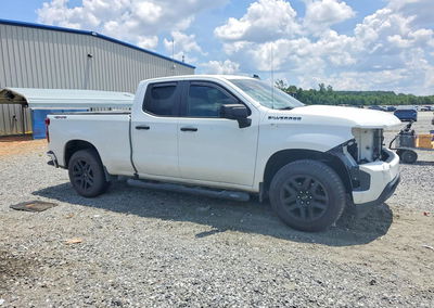 2020 Chevrolet Silverado K1500 Custom, daño Frontal, Copart lote 60058586, foto 4 de 13