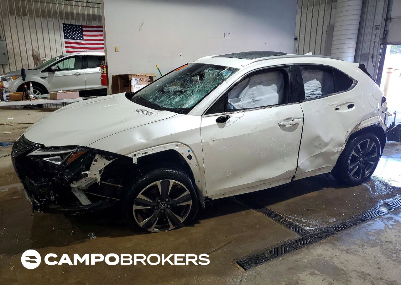 2019 Lexus Ux 200, uszkodzenie: Bok, Copart lot 85977825