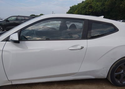 2019 Hyundai Veloster 2.0, daño Normal Wear & Tear, Iaai lote 45663041, foto 14 de 17