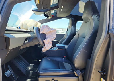 2024 Tesla Cybertruck Beast, uszkodzenie: Przód, Copart lot 60273976, zdjęcie 7 z 15