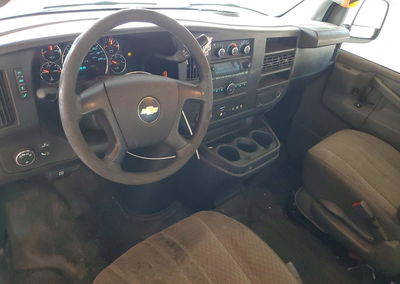 2021 Chevrolet Express G, daño Frontal, Copart lote 57437966, foto 8 de 13