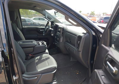 2020 Chevrolet Silverado 1500 4wd  Short Bed Custom, Front End damage, Iaai lot 45142707, photo 5 of 17