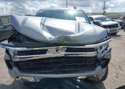 2024 Chevrolet Silverado 1500 4wd  Short Bed Lt, daño Frontal, Iaai lote 44932034, foto 12 de 16