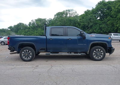 2025 Chevrolet Silverado 2500hd 4wd  Standard Bed Custom, Front End damage, Iaai lot 45242166, photo 14 of 16
